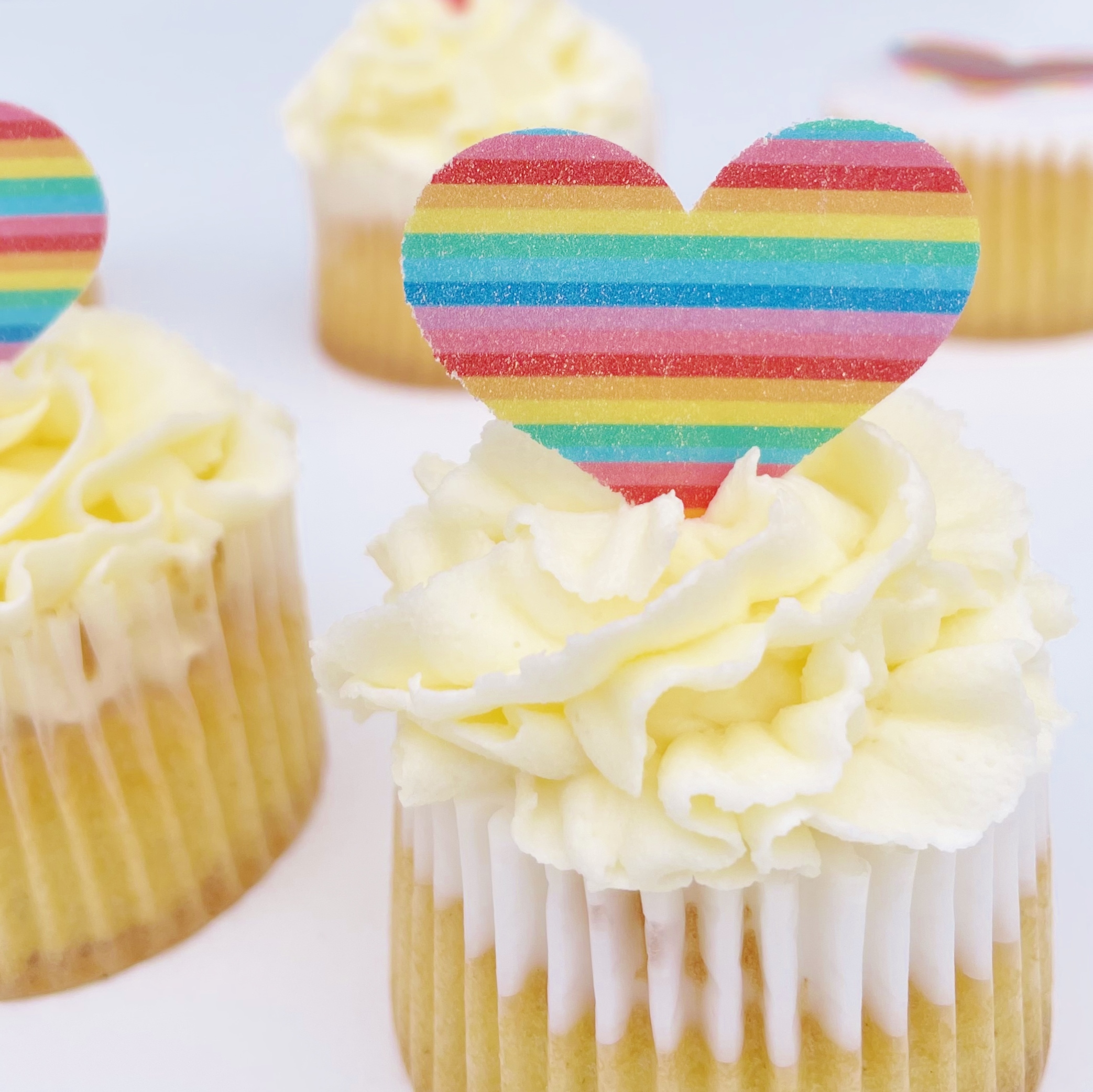 Rainbow Wafer Hearts x 24